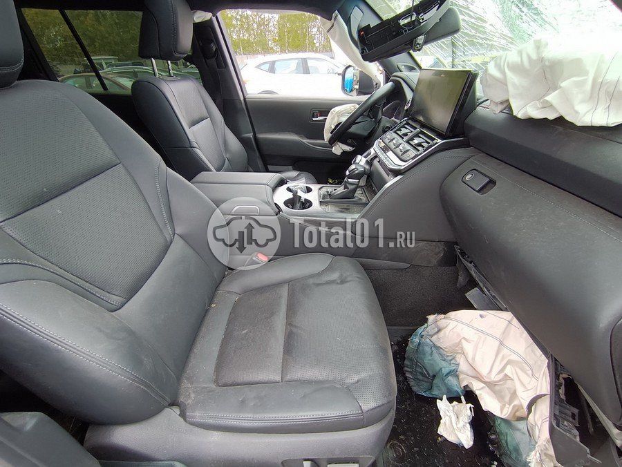 Фото Toyota Land Cruiser 160