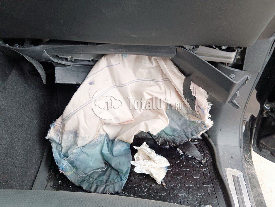 Фото Toyota Land Cruiser 166