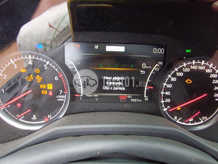 Фото Toyota Land Cruiser 168