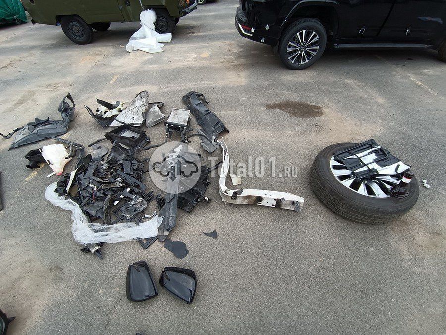 Фото Toyota Land Cruiser 196