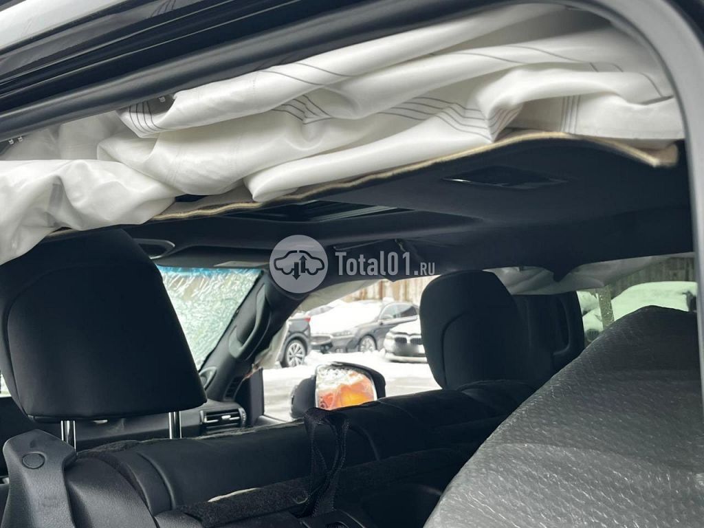 Фото Toyota Land Cruiser 208