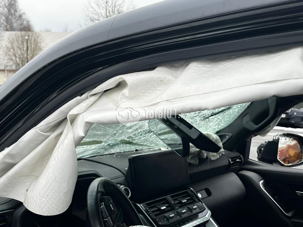 Фото Toyota Land Cruiser 210