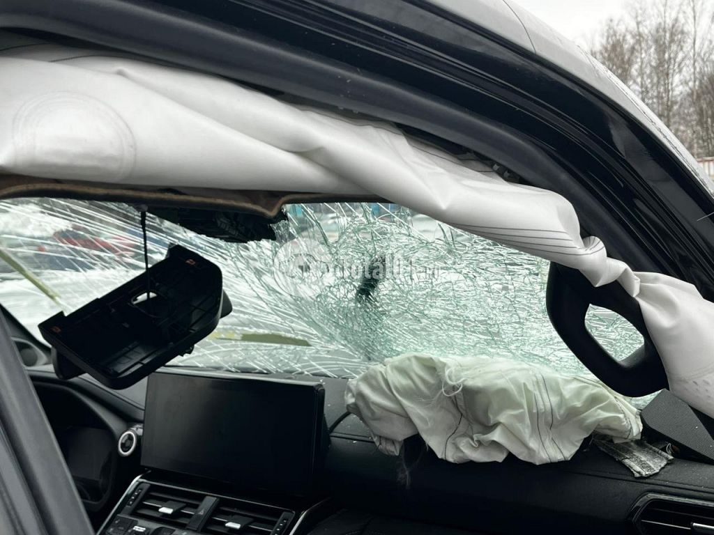 Фото Toyota Land Cruiser 218