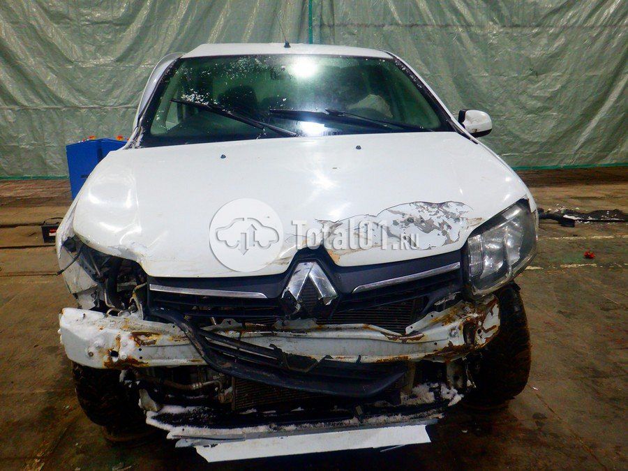 Фото Renault Logan 4