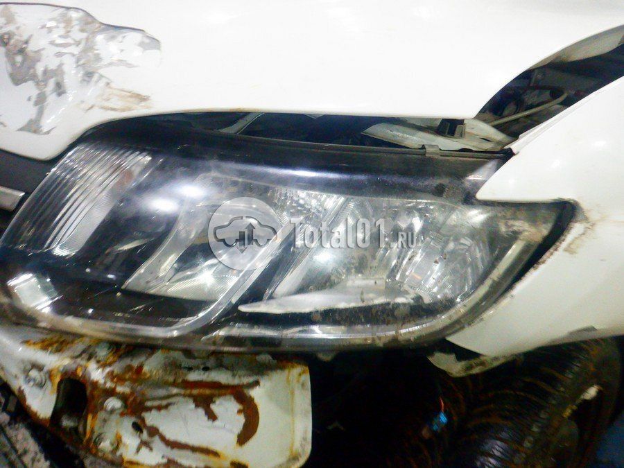 Фото Renault Logan 208