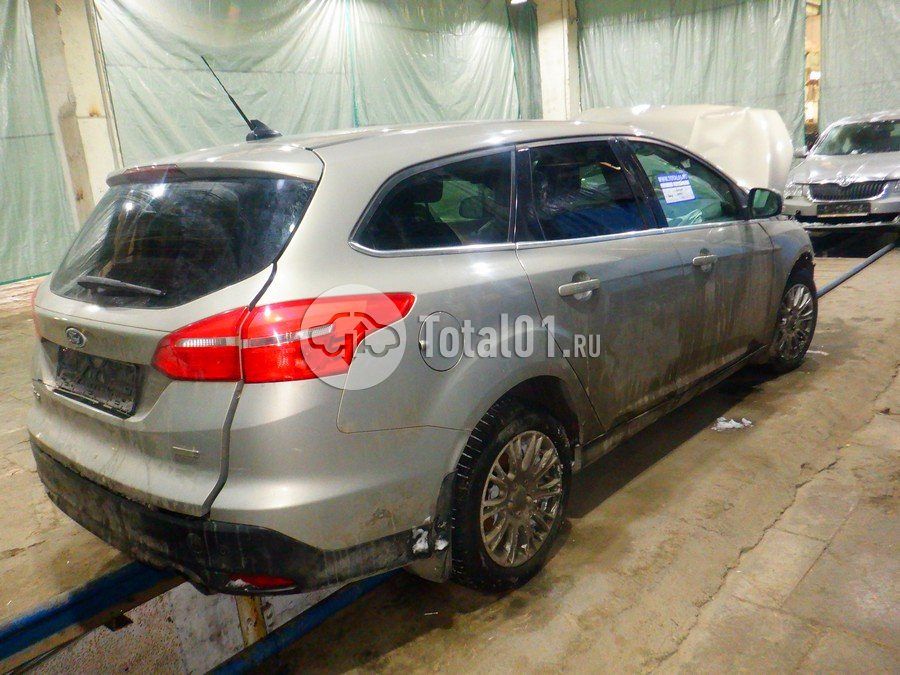 Фото Ford Focus 16