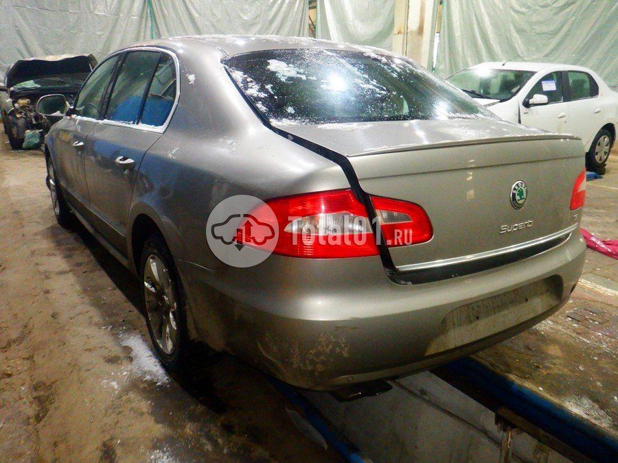Фото Skoda Superb 16