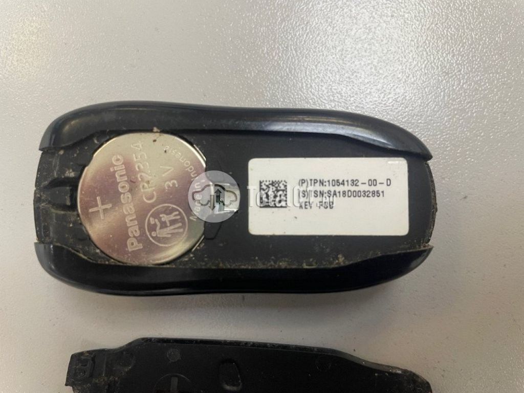 Фото Tesla Model X 8