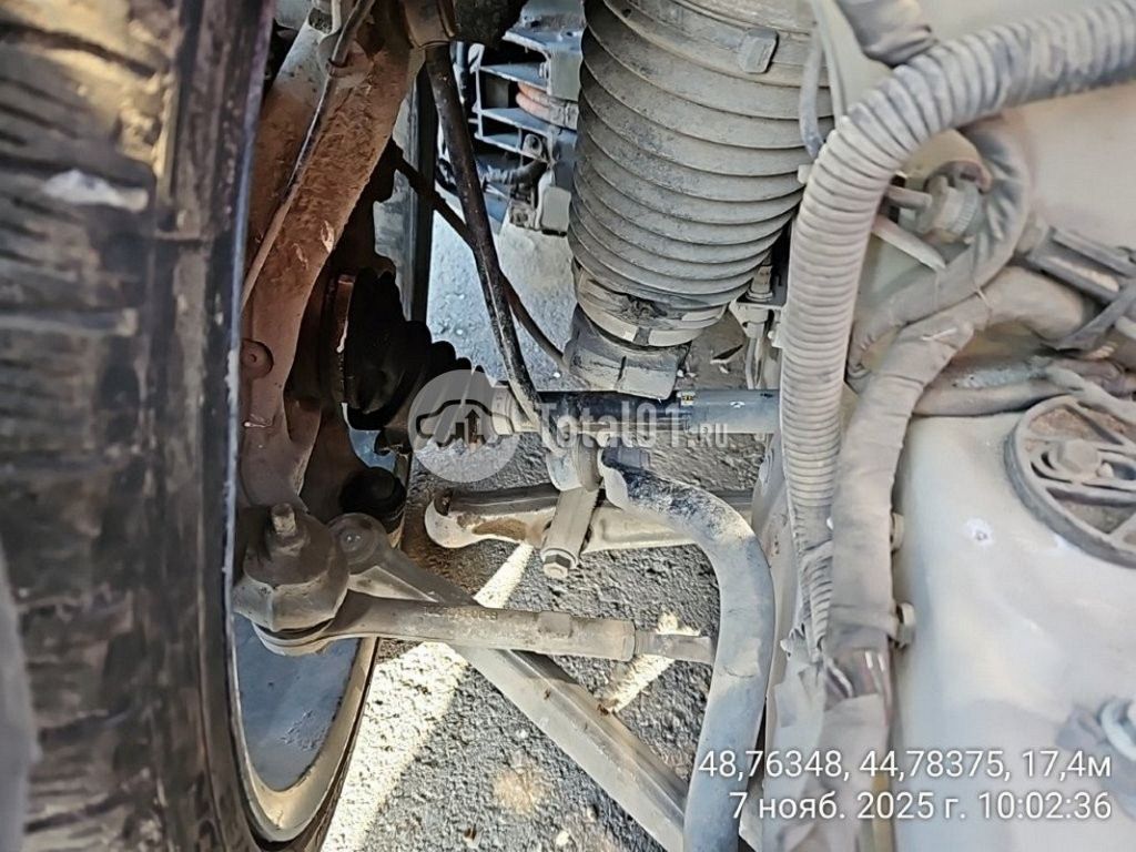 Фото Tesla Model X 58