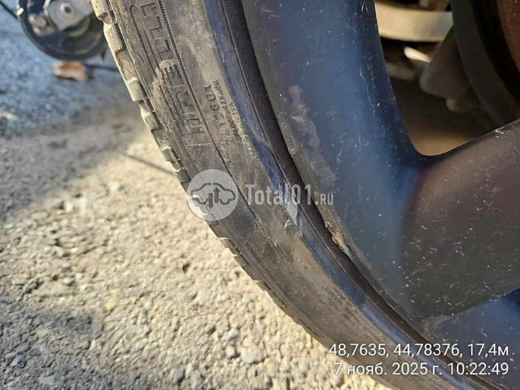 Фото Tesla Model X 112