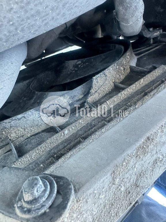 Фото Volvo XC90 48