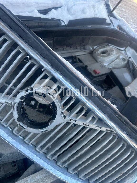 Фото Volvo XC90 84