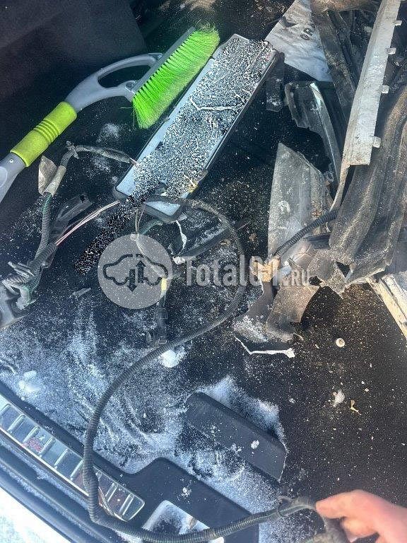 Фото Volvo XC90 102