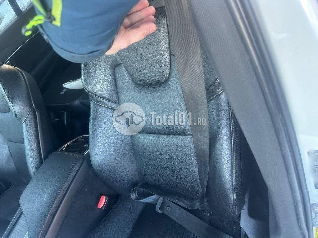 Фото Volvo XC90 112