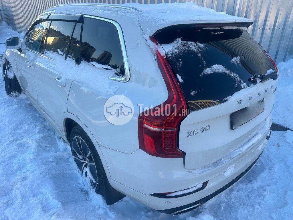 Фото Volvo XC90 154