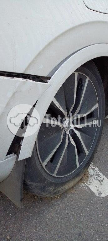 Фото Volvo XC90 228