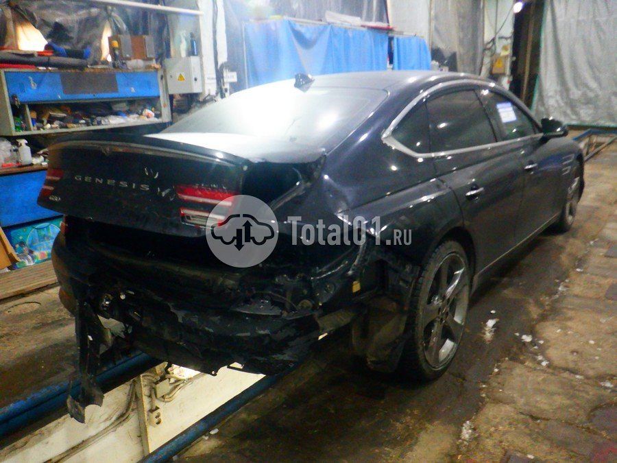 Фото Genesis G80 14