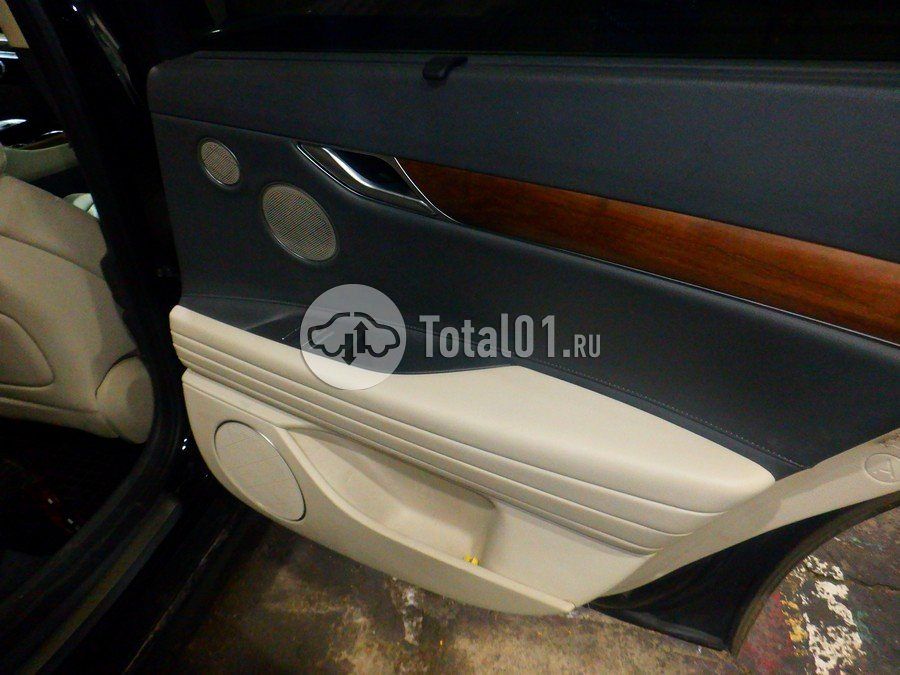 Фото Genesis G80 42