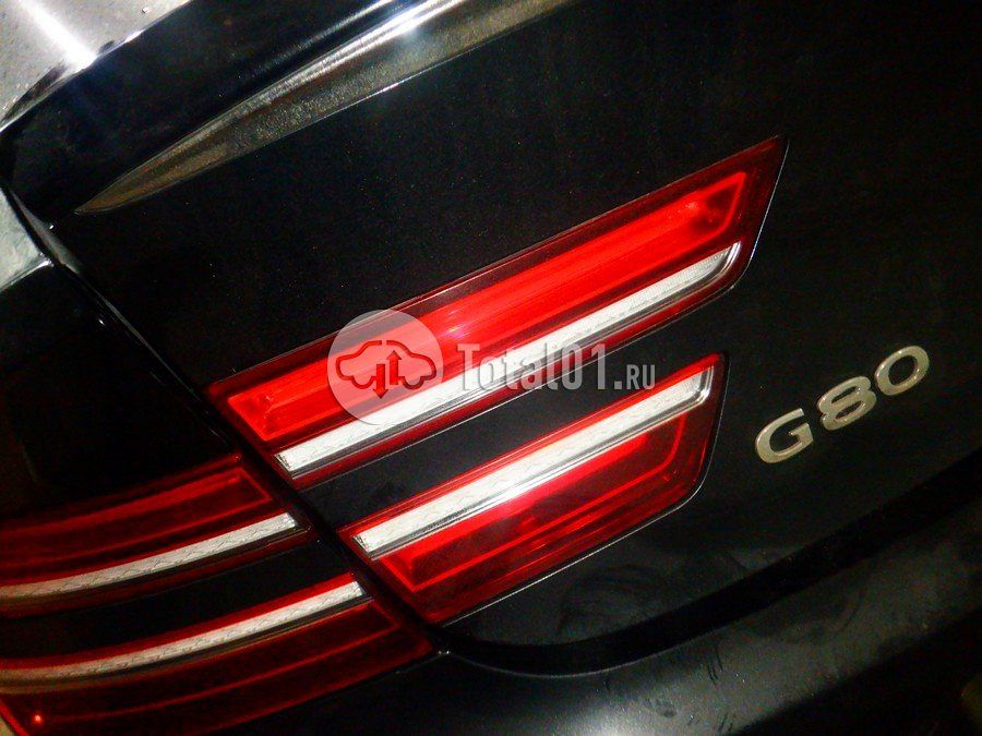 Фото Genesis G80 194