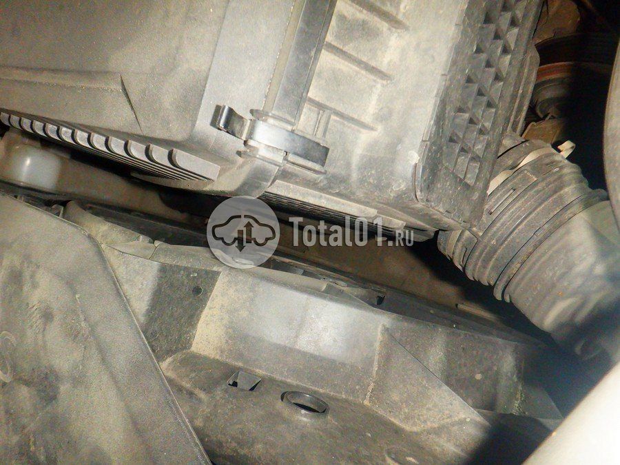 Фото Genesis G80 256