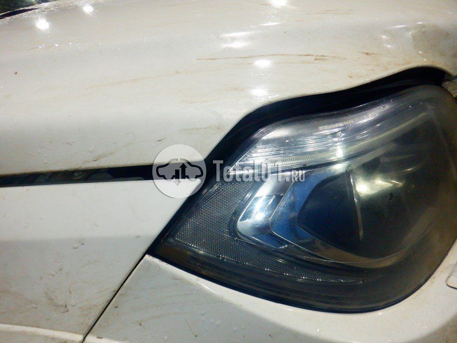 Фото Mercedes-Benz GL-класс 104