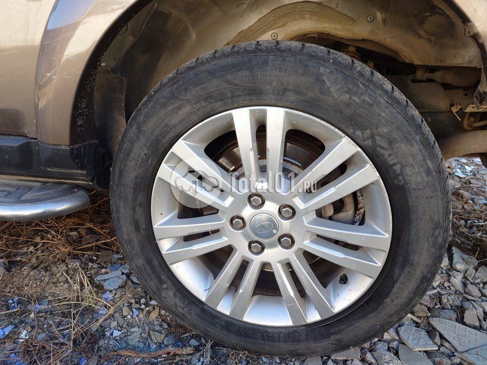 Фото Land Rover Discovery  4 10