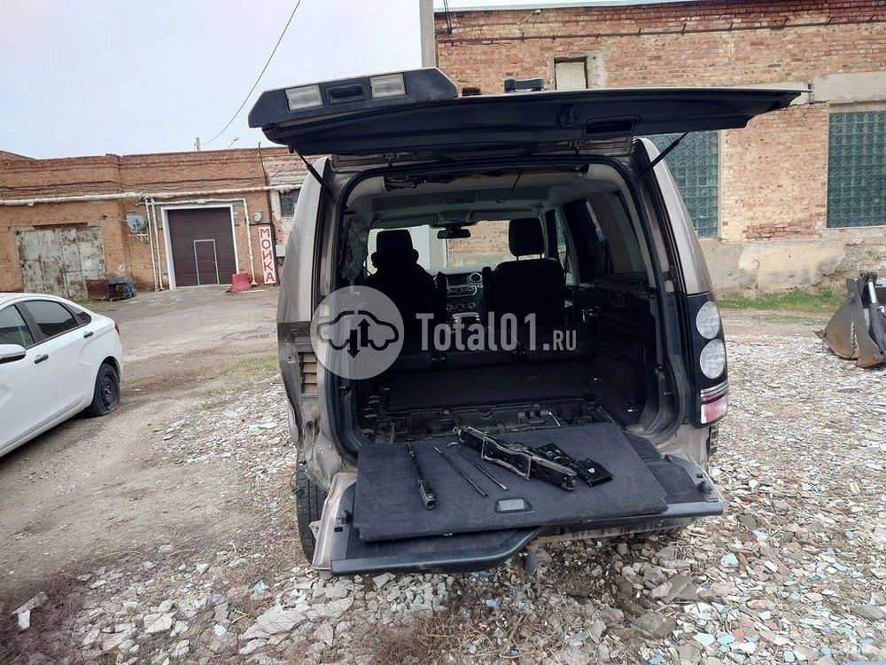 Фото Land Rover Discovery  4 28