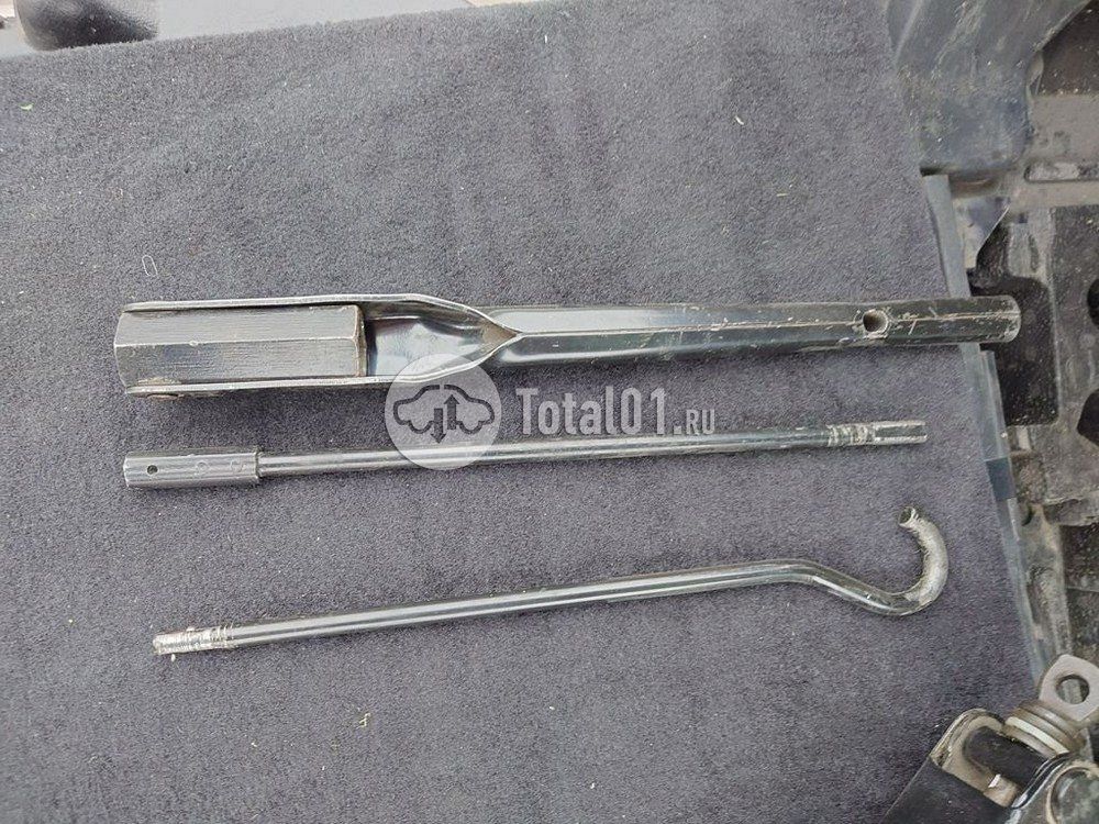 Фото Land Rover Discovery  4 32