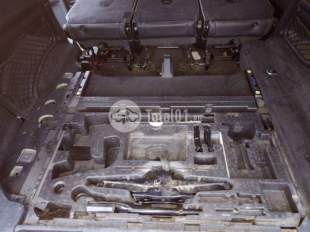 Фото Land Rover Discovery  4 42