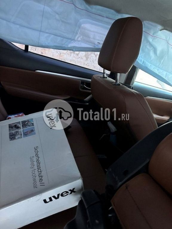 Фото Toyota Fortuner 48