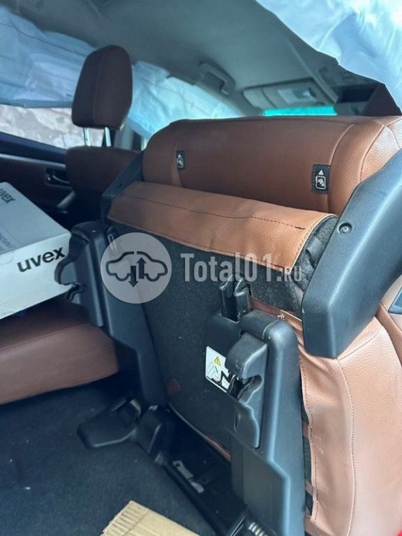 Фото Toyota Fortuner 50