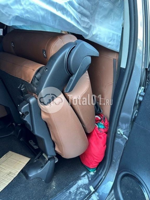 Фото Toyota Fortuner 70