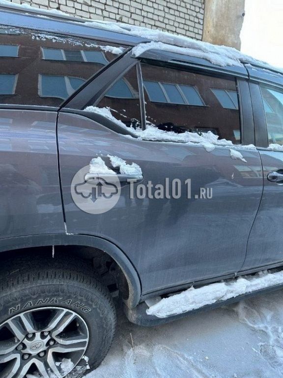 Фото Toyota Fortuner 114