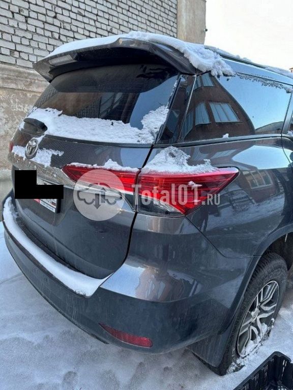 Фото Toyota Fortuner 116