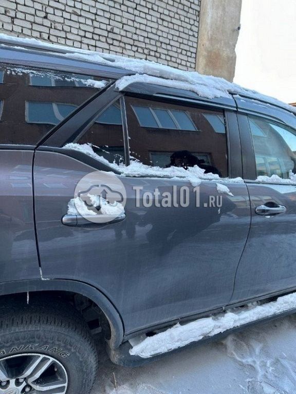 Фото Toyota Fortuner 118