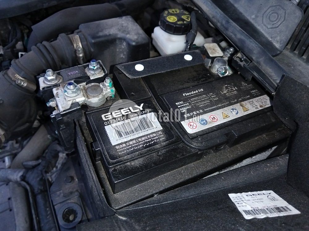 Фото Geely Emgrand 52