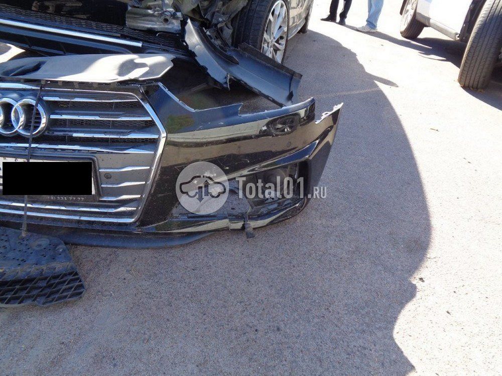 Фото Audi A4 132