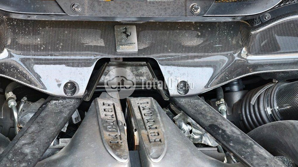 Фото Ferrari 296 GTB 84