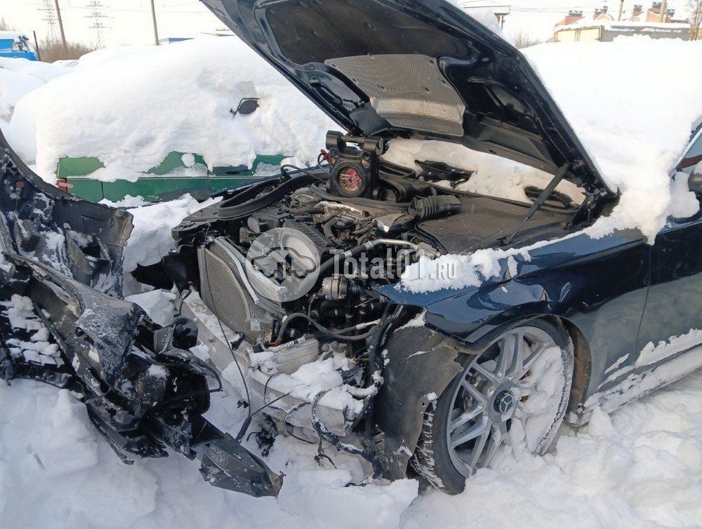Фото Mercedes-Benz S-класс AMG 128