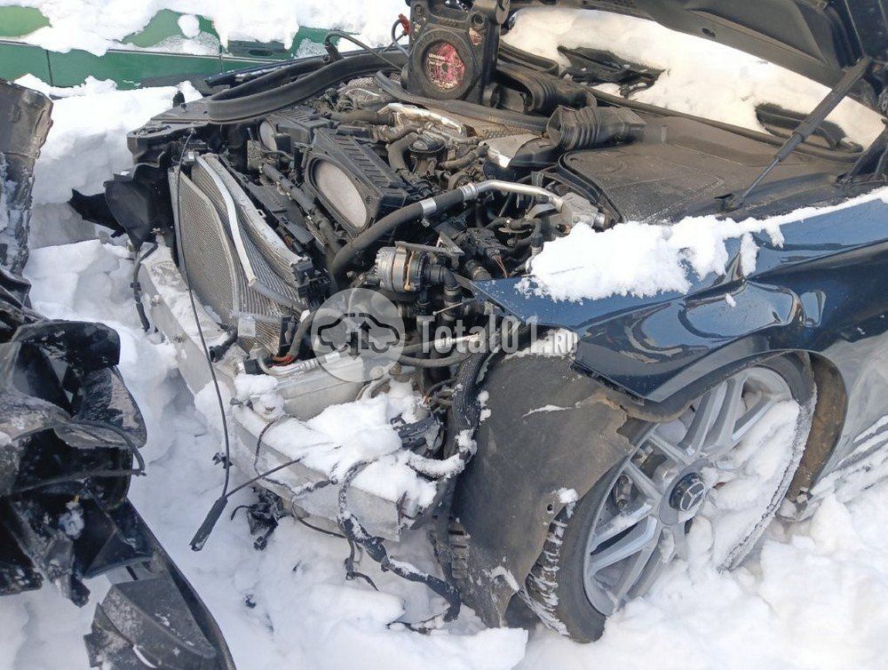 Фото Mercedes-Benz S-класс AMG 146