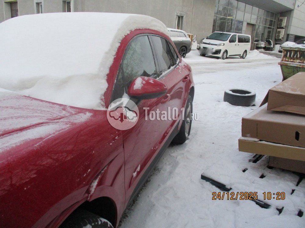 Фото Porsche Macan 12