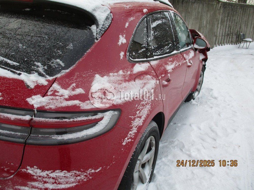 Фото Porsche Macan 298