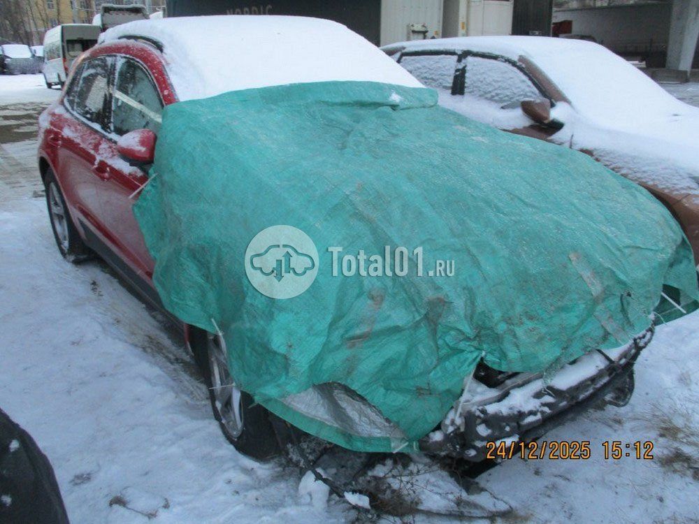 Фото Porsche Macan 308