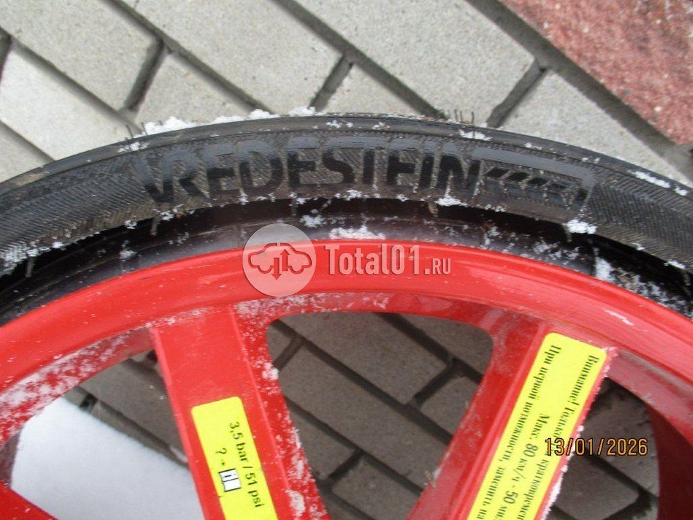 Фото Porsche Macan 328