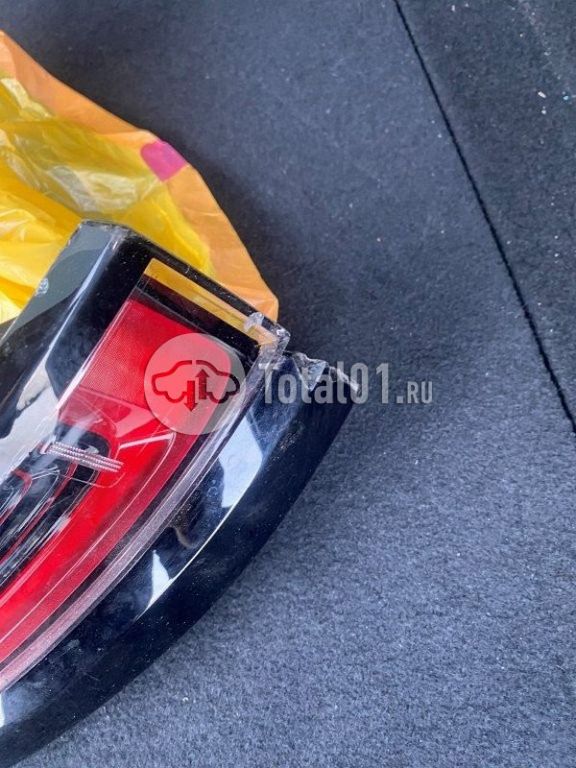 Фото Land Rover Range Rover Velar 38