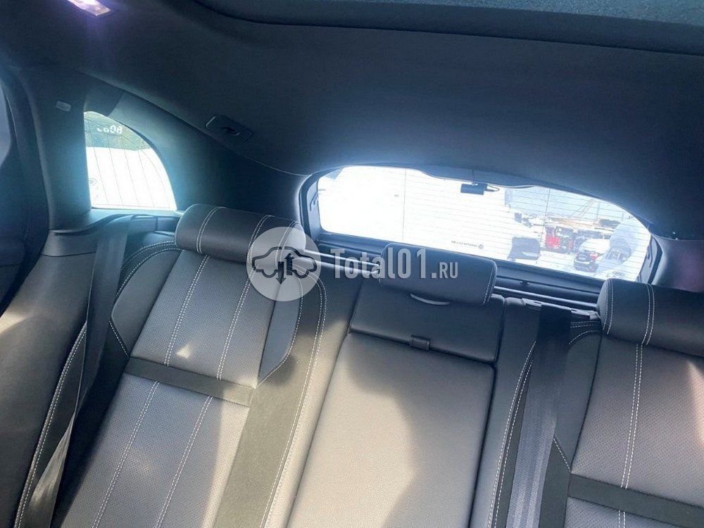 Фото Land Rover Range Rover Velar 54