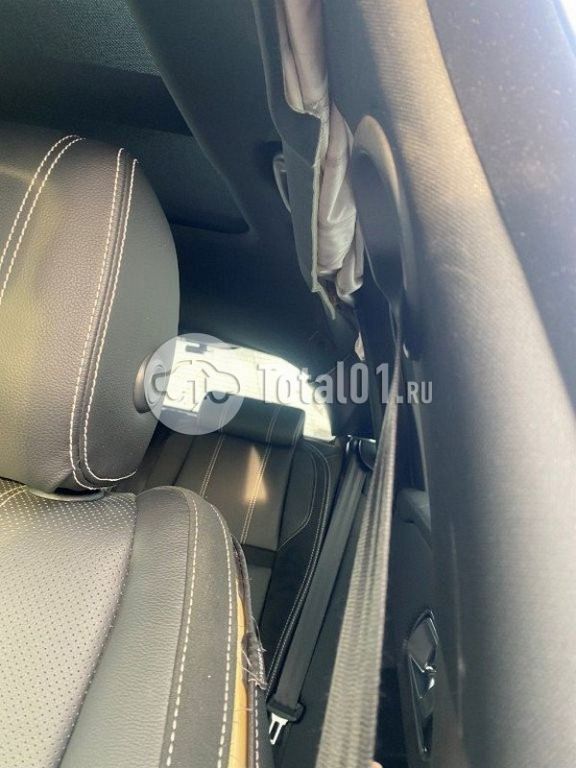 Фото Land Rover Range Rover Velar 60