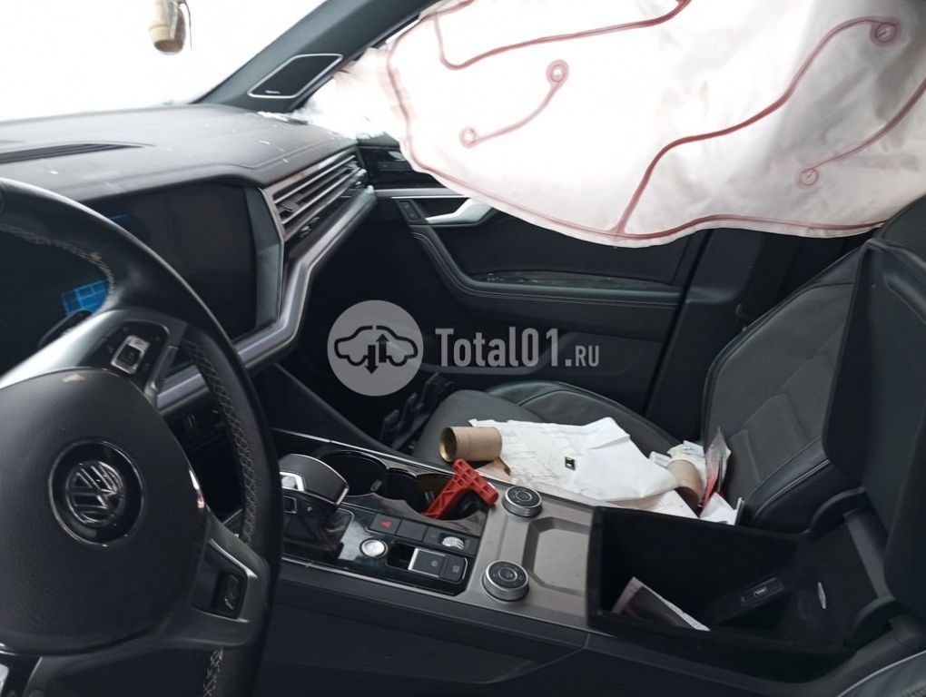 Фото Volkswagen Touareg 56