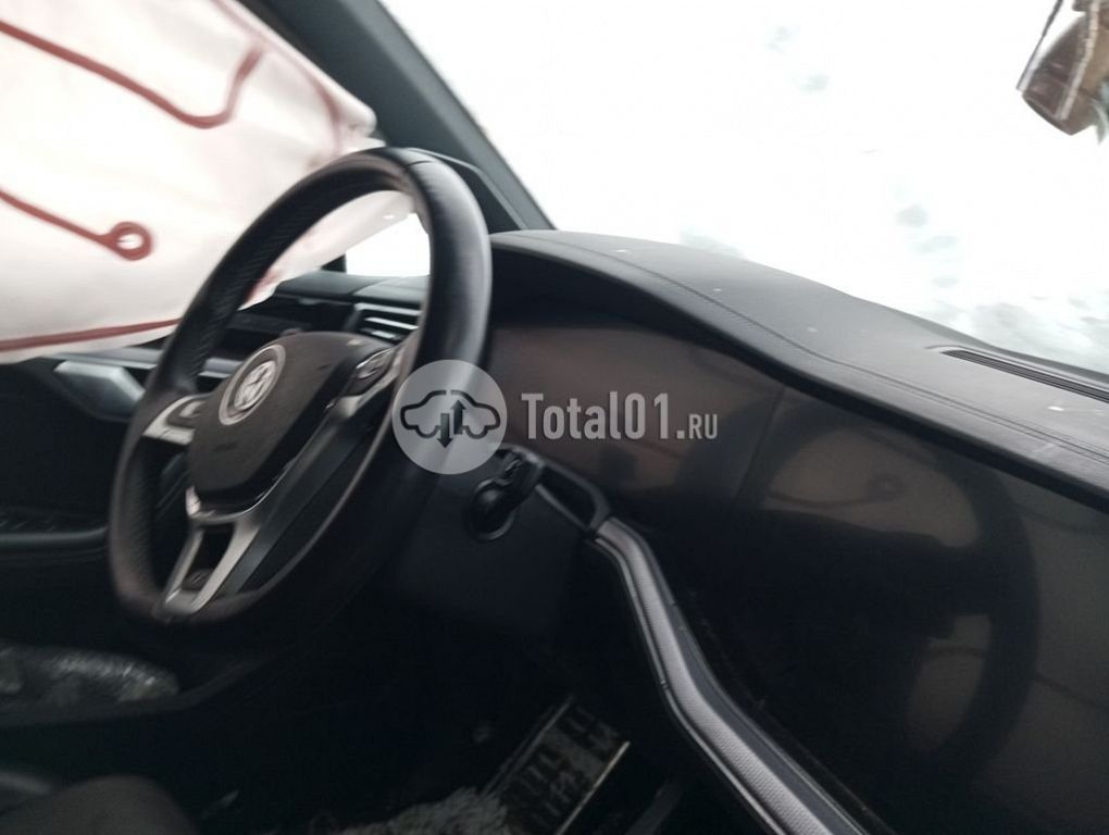 Фото Volkswagen Touareg 92