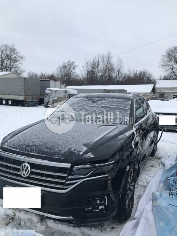 Фото Volkswagen Touareg 10